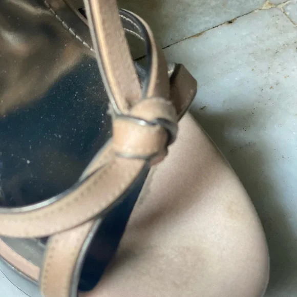 Burberry Wedge Heels with Knot Detail Straps in Powder Pink - Picture 14 of 17